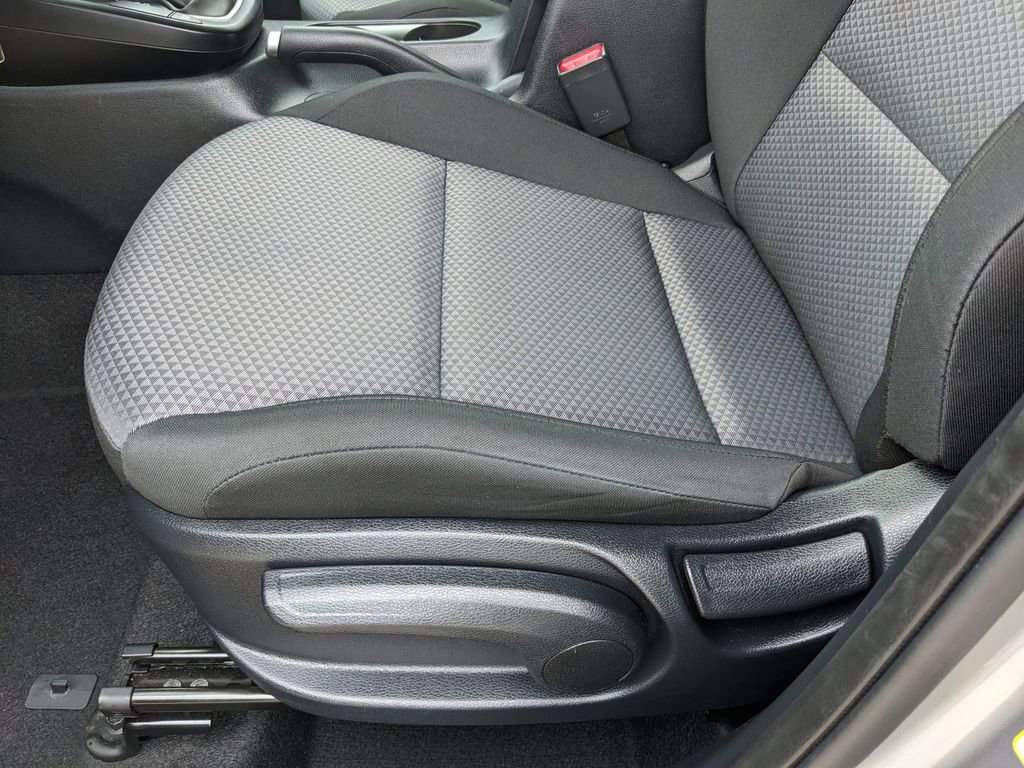 Certified 2025 Kia Soul LX image 21