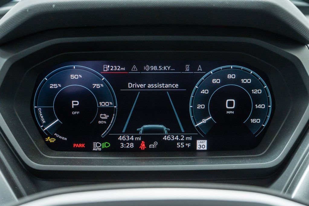 Used 2025 Audi Q4 e-tron Premium Plus w/ Premium Plus AWD/4WD image 15