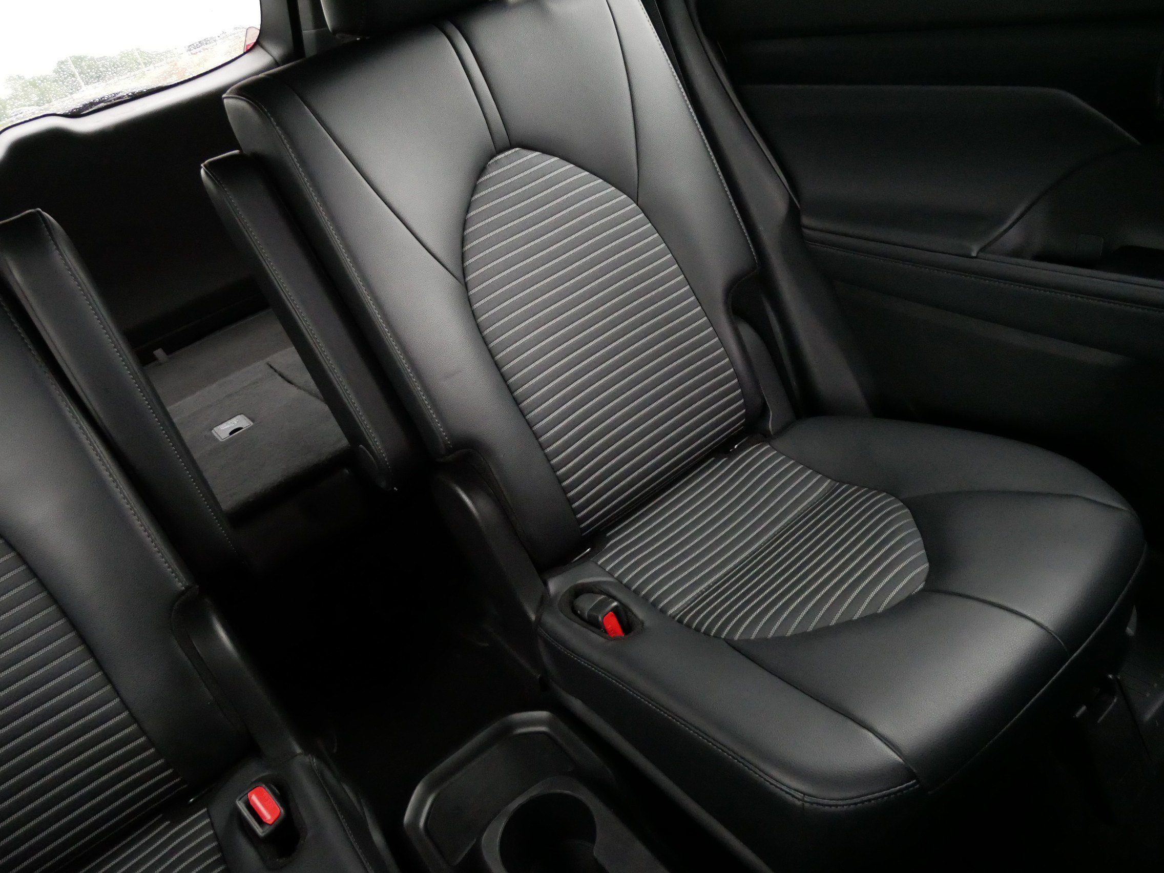 Certified 2025 Toyota Highlander XSE AWD/4WD image 14
