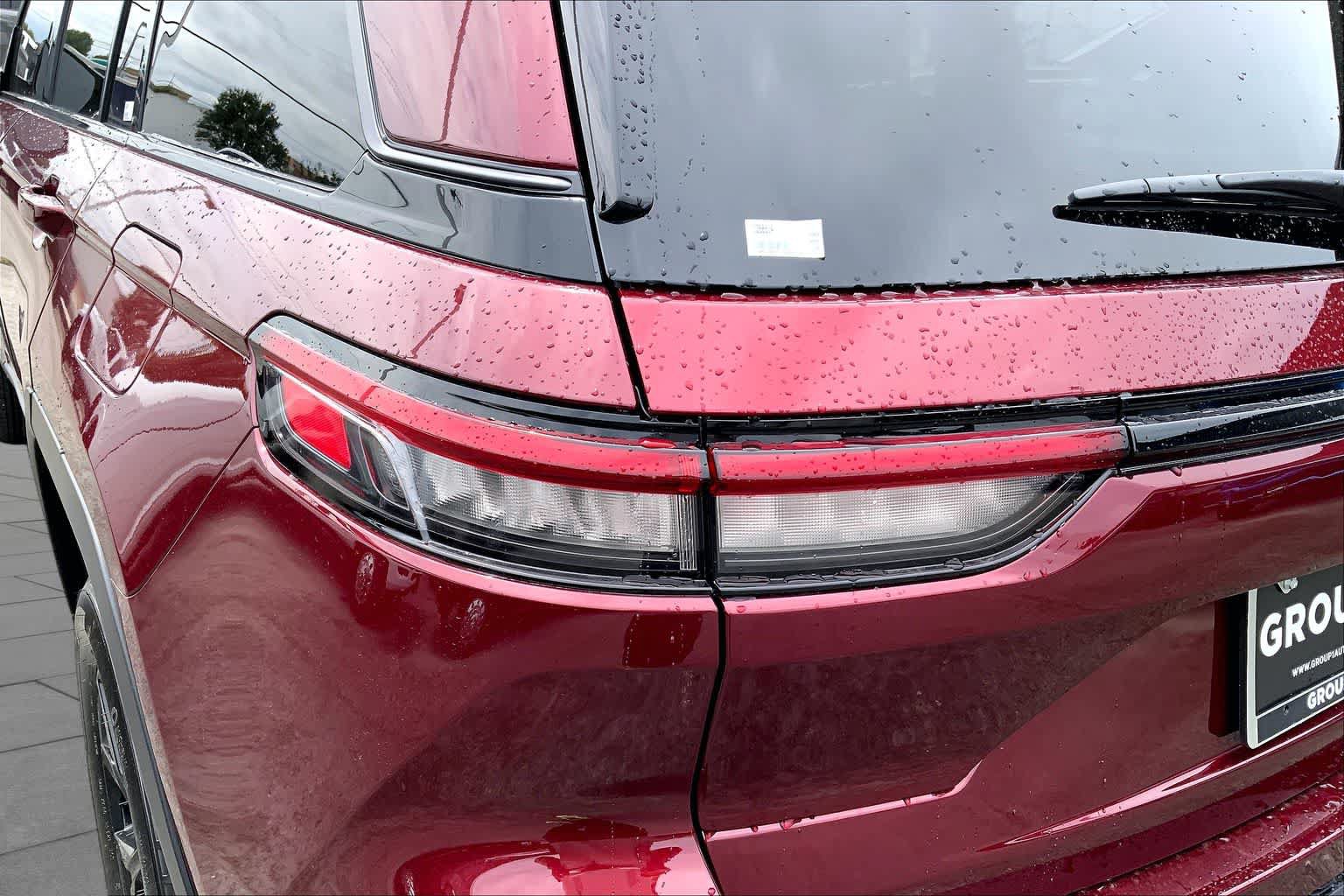New 2026 Jeep Grand Cherokee Altitude RWD image 11