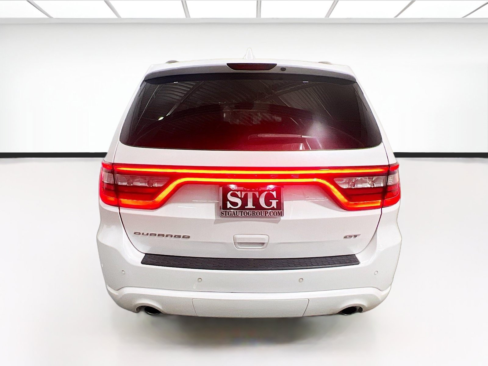 Used 2018 Dodge Durango GT w/ Technology Group RWD image 5