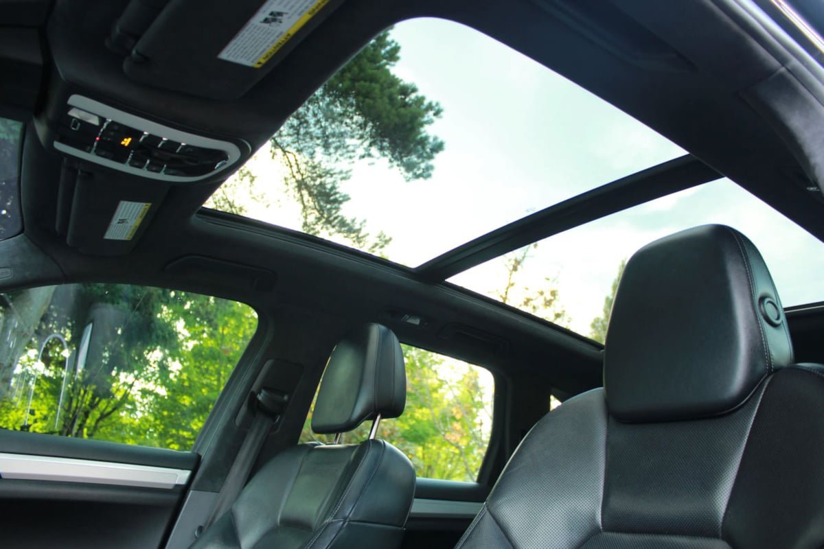 Used 2014 Porsche Cayenne GTS AWD/4WD image 20
