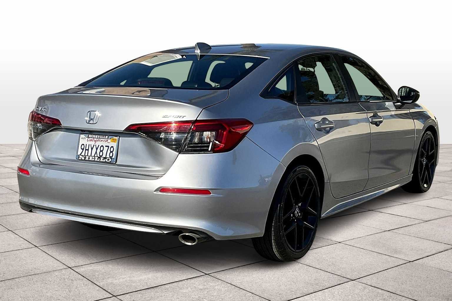 Used 2022 Honda Civic Sport image 14