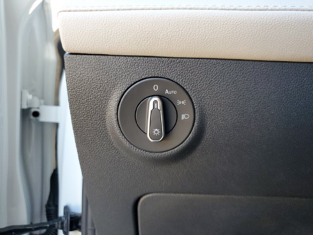 New 2027 Volkswagen Taos S FWD image 33