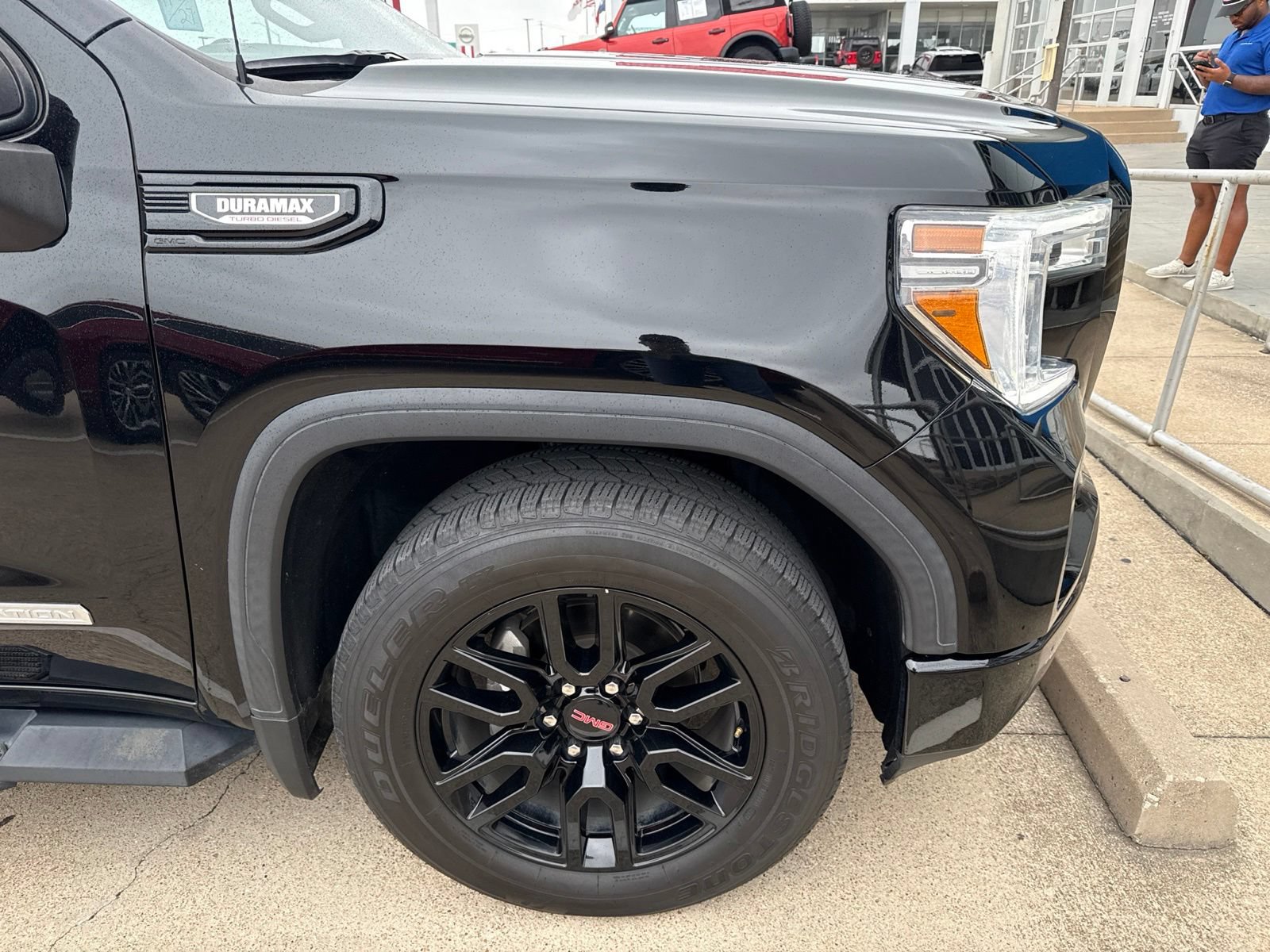 Used 2021 GMC Sierra 1500 Elevation RWD image 4