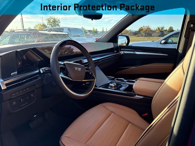 Used 2025 Cadillac Escalade Premium Luxury w/ LPO, Radiant Package AWD/4WD image 7