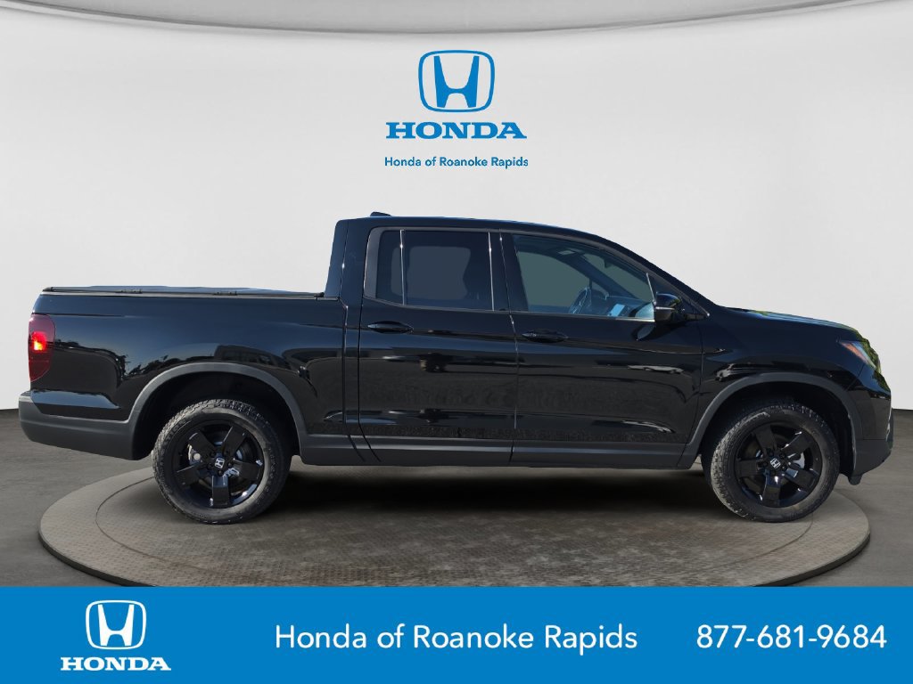 Used 2025 Honda Ridgeline Black Edition image 6
