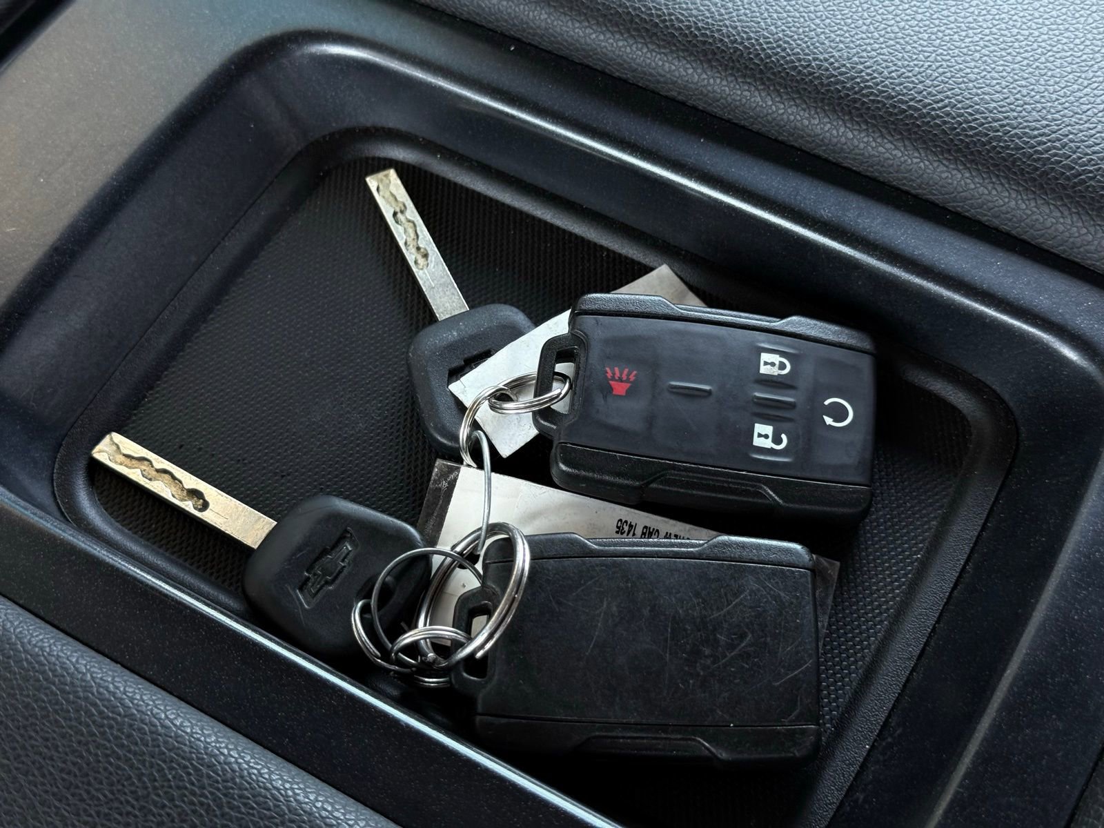 Used 2018 Chevrolet Silverado 1500 LT w/ All Star Edition AWD/4WD image 51