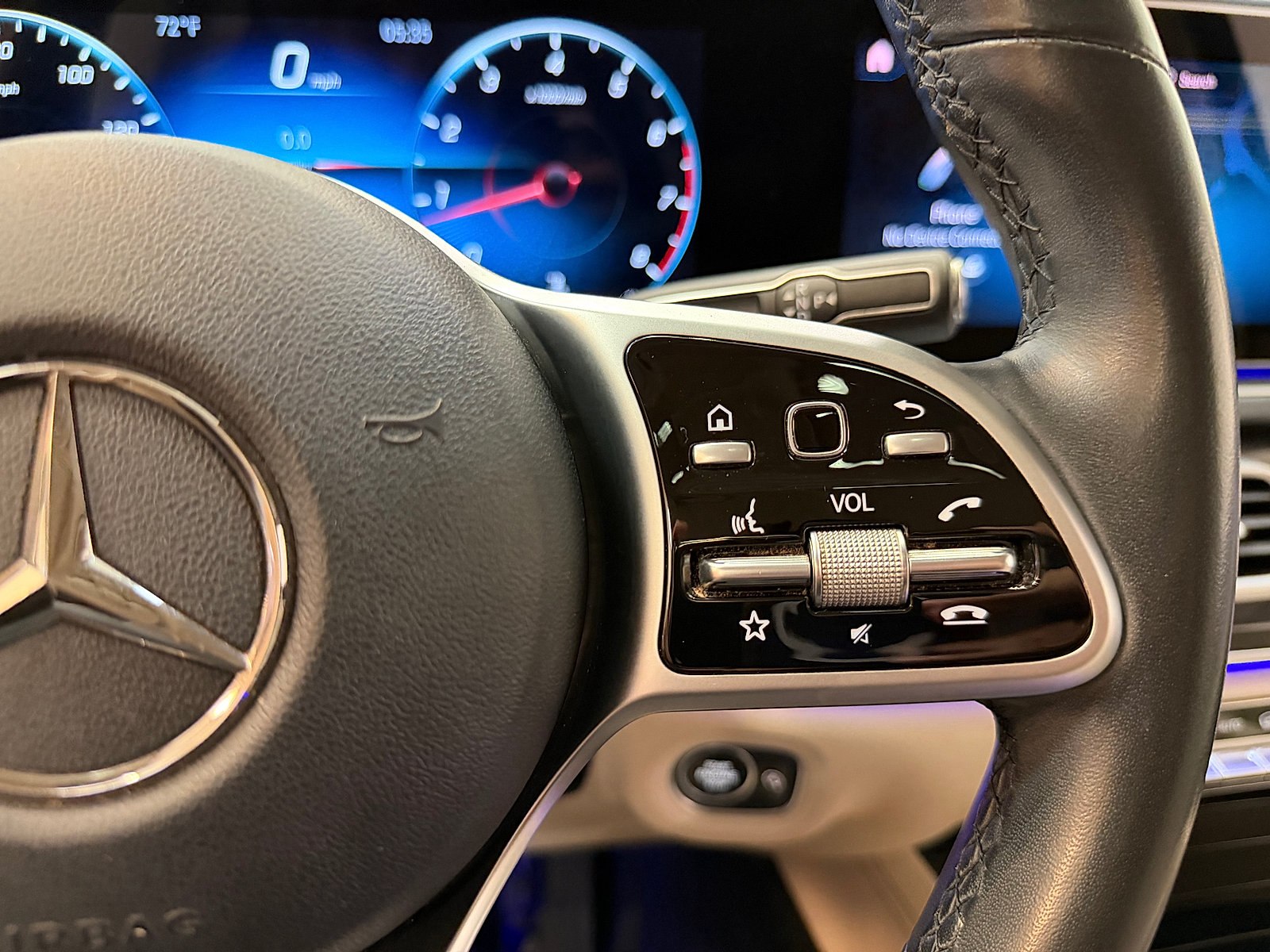 Used 2021 Mercedes-Benz GLE 350 image 24