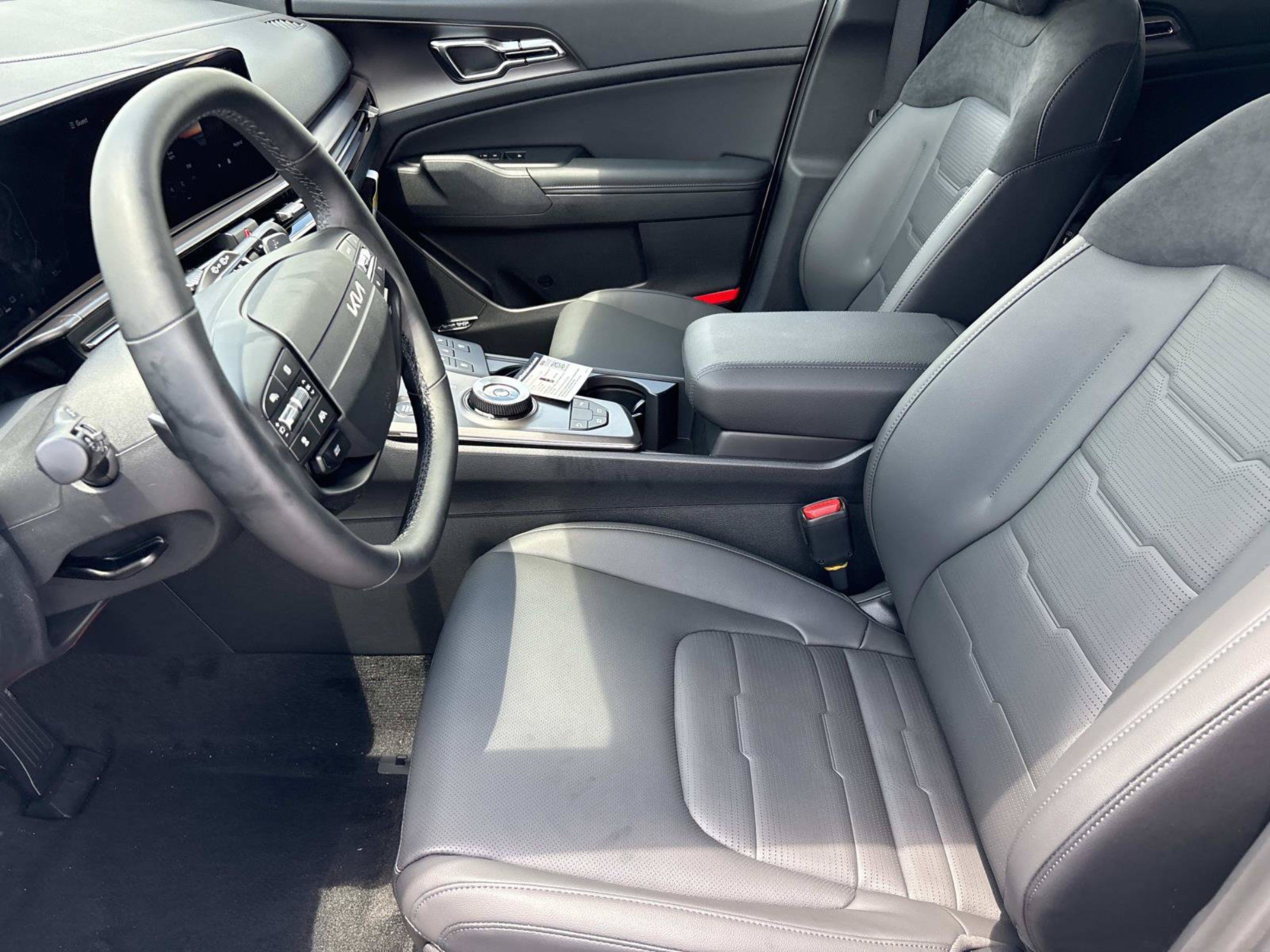 New 2027 Kia Sportage SX Prestige AWD/4WD image 23
