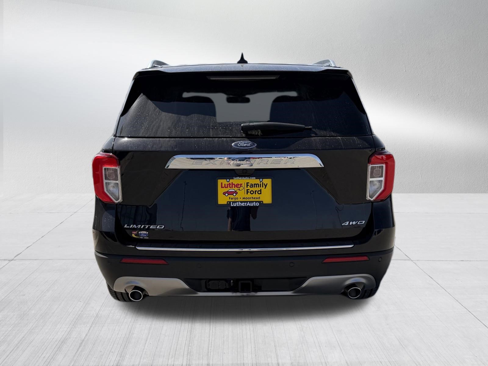 Certified 2023 Ford Explorer Limited w/ Class IV Trailer Tow Package AWD/4WD image 6