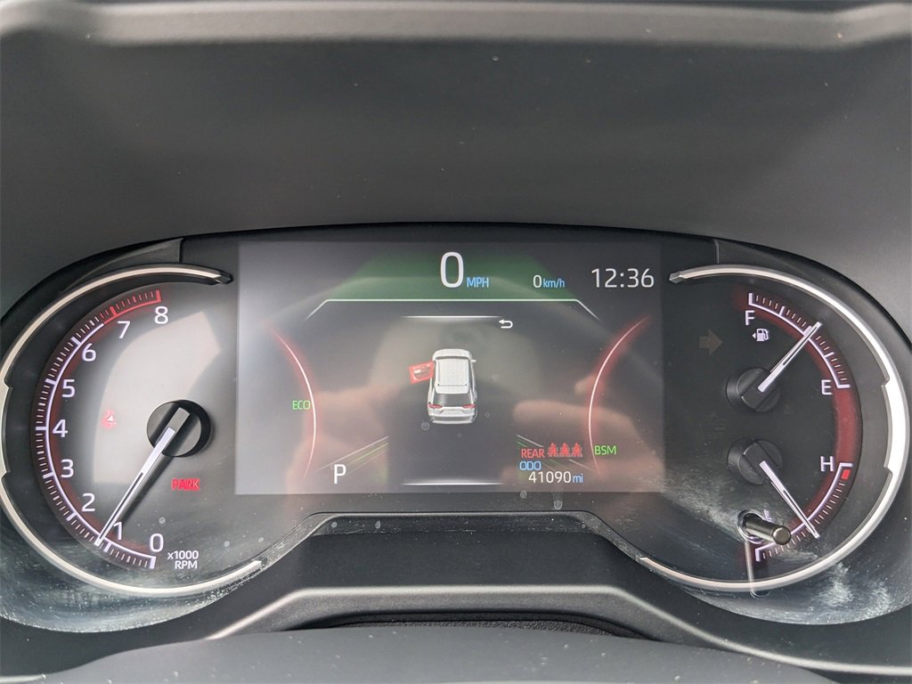 Used 2022 Toyota RAV4 Limited image 39