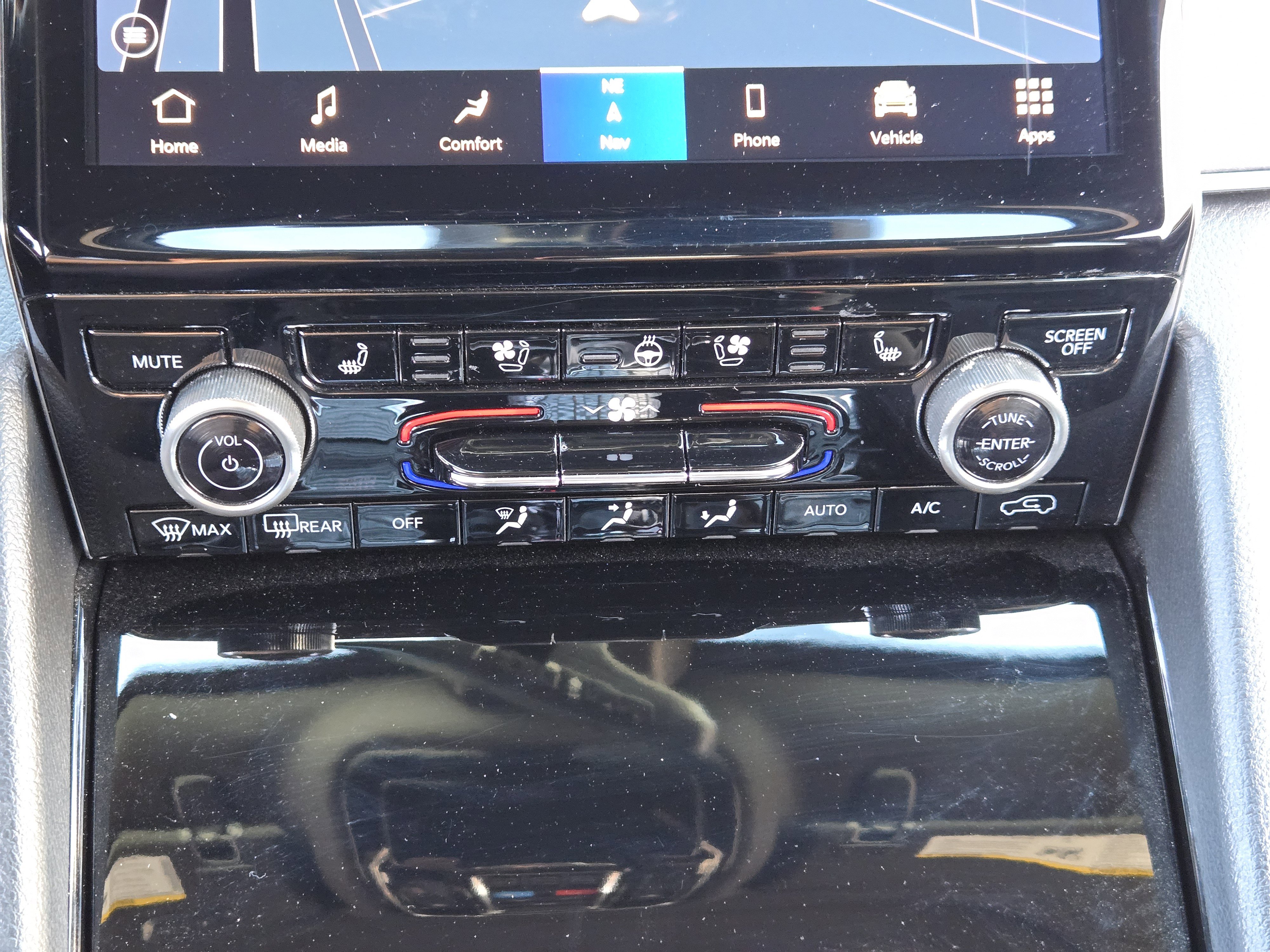 Used 2022 Jeep Grand Cherokee Overland w/ Advanced Protech Group III image 22