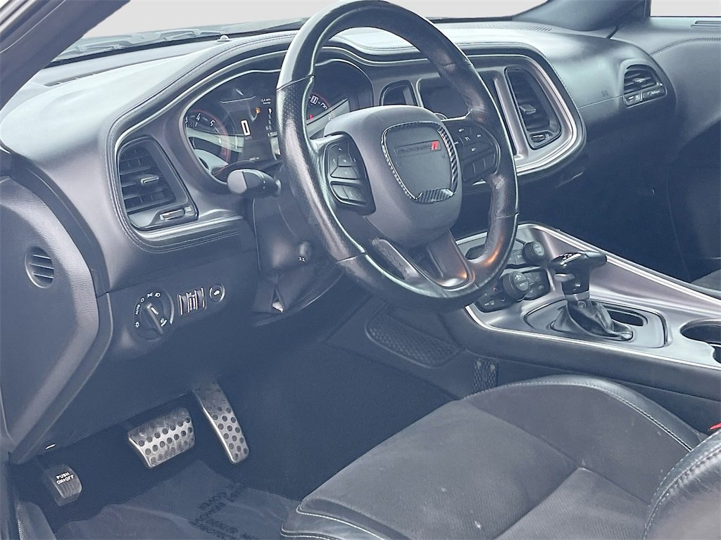 Used 2021 Dodge Challenger R/T w/ Plus Package image 9