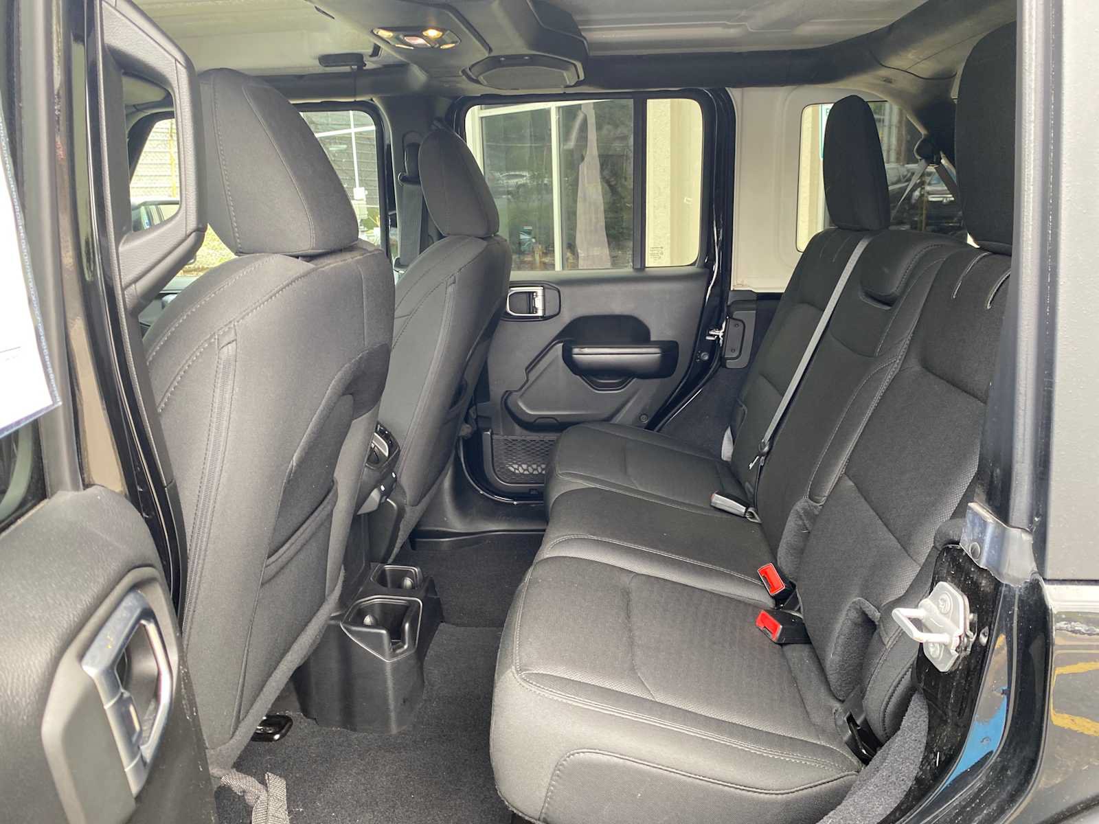 Used 2019 Jeep Wrangler Unlimited Sport S AWD/4WD image 10