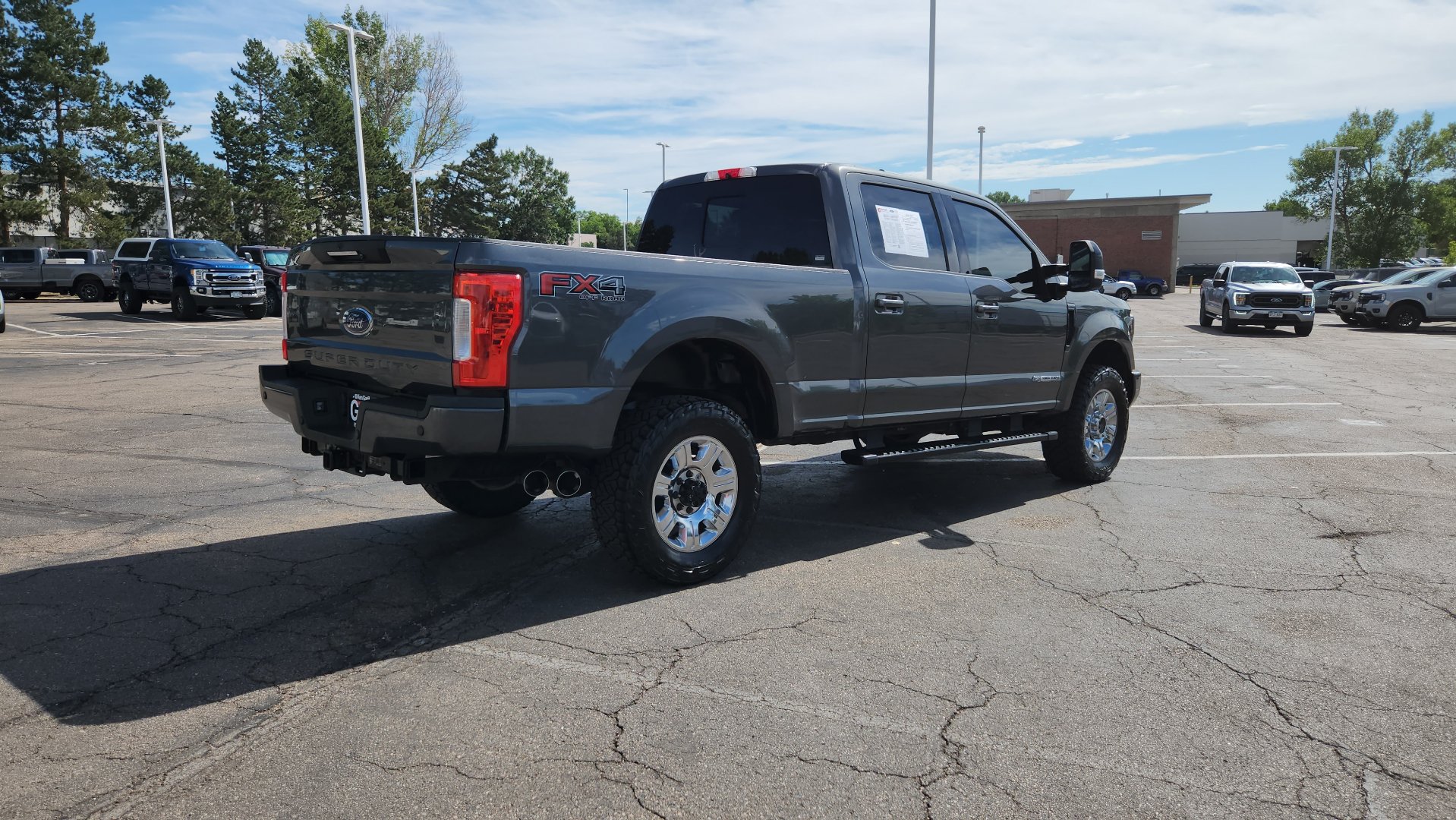 Used 2019 Ford F350 Lariat w/ Lariat Ultimate Package AWD/4WD image 10
