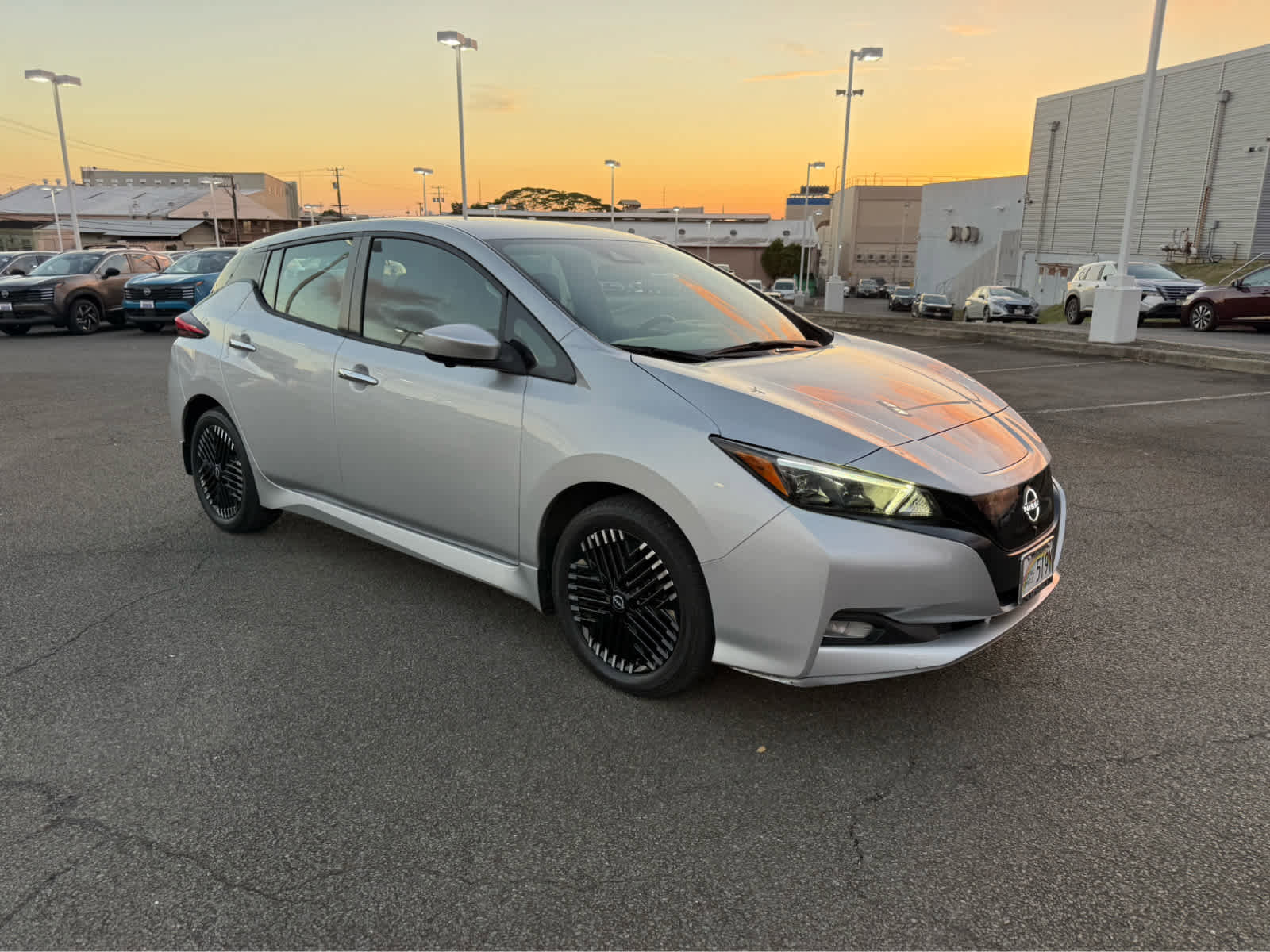 Used 2023 Nissan Leaf SV Plus image 2