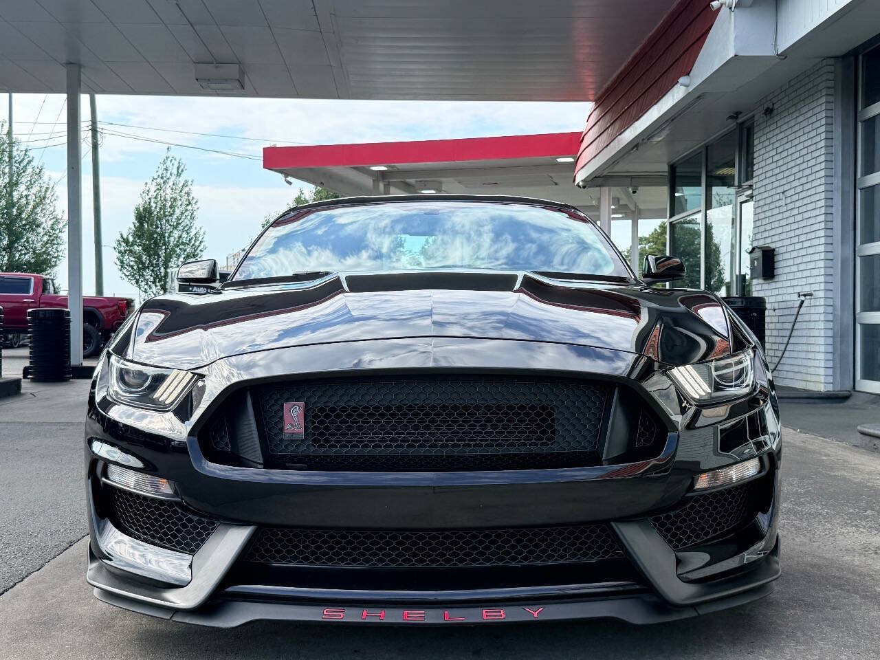 Used 2018 Ford Mustang Shelby GT350 w/ Convenience Package RWD image 7