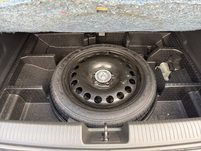 Used 2018 Chevrolet Cruze LT w/ Leather Package image 39