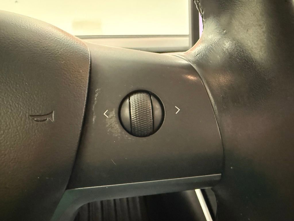 Used 2019 Tesla Model 3 Long Range image 16