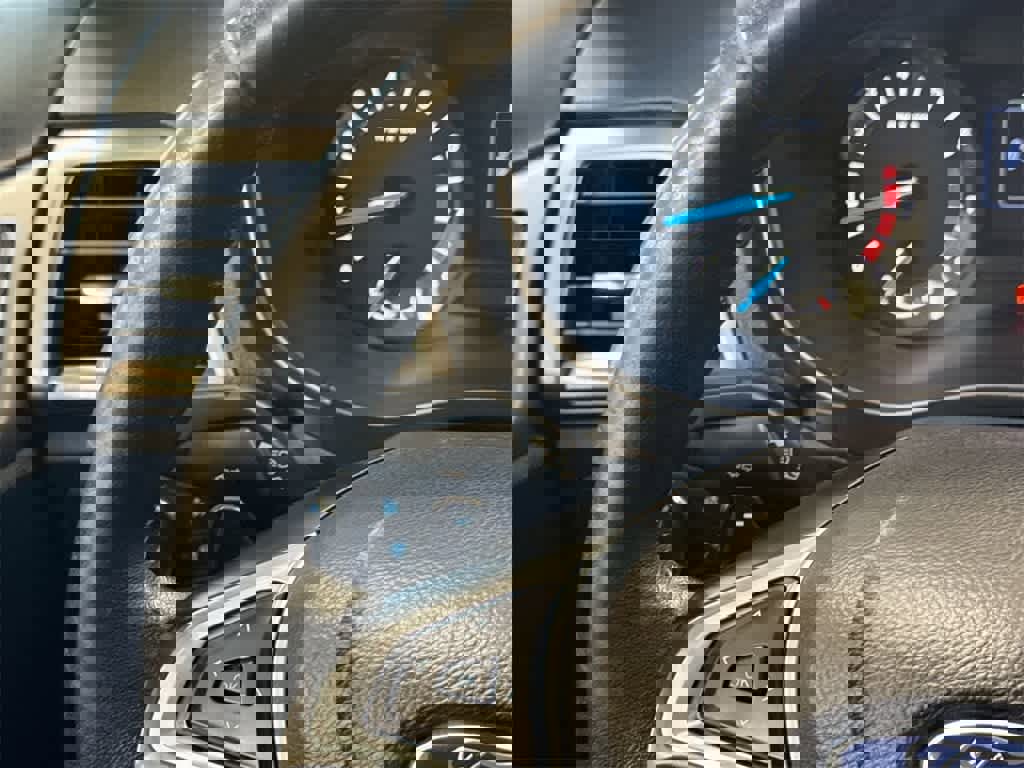 Used 2017 Ford Fusion SE image 27