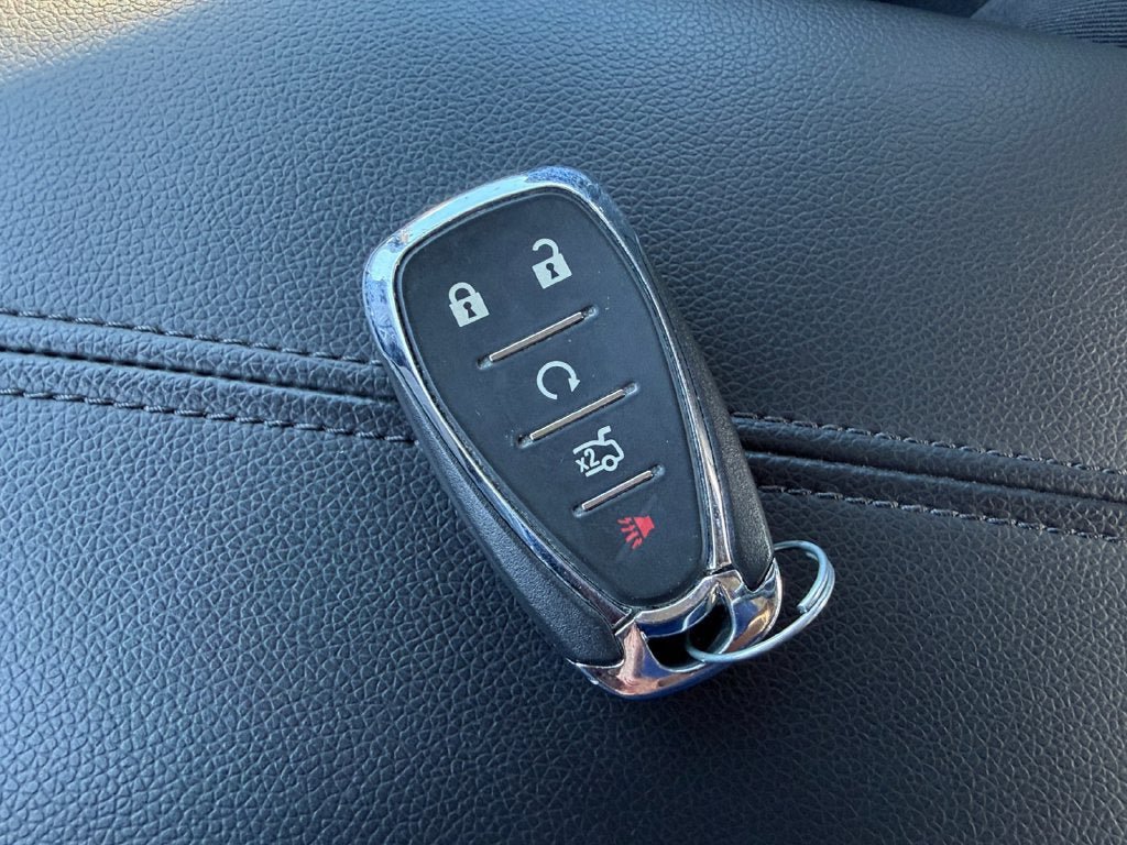 Used 2024 Chevrolet Malibu LT FWD image 32