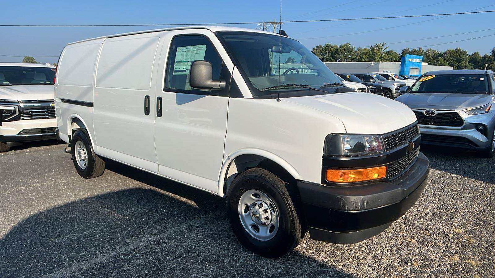 New 2025 Chevrolet Express 2500 w/ Communications Package RWD image 3