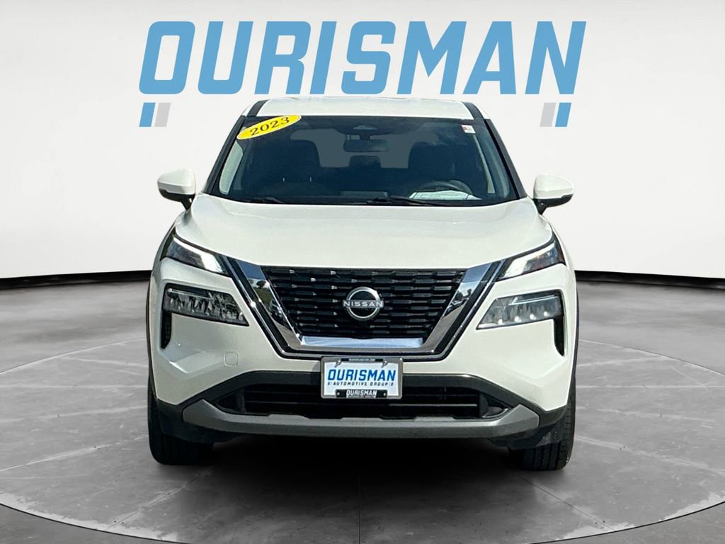 Used 2023 Nissan Rogue SV image 8