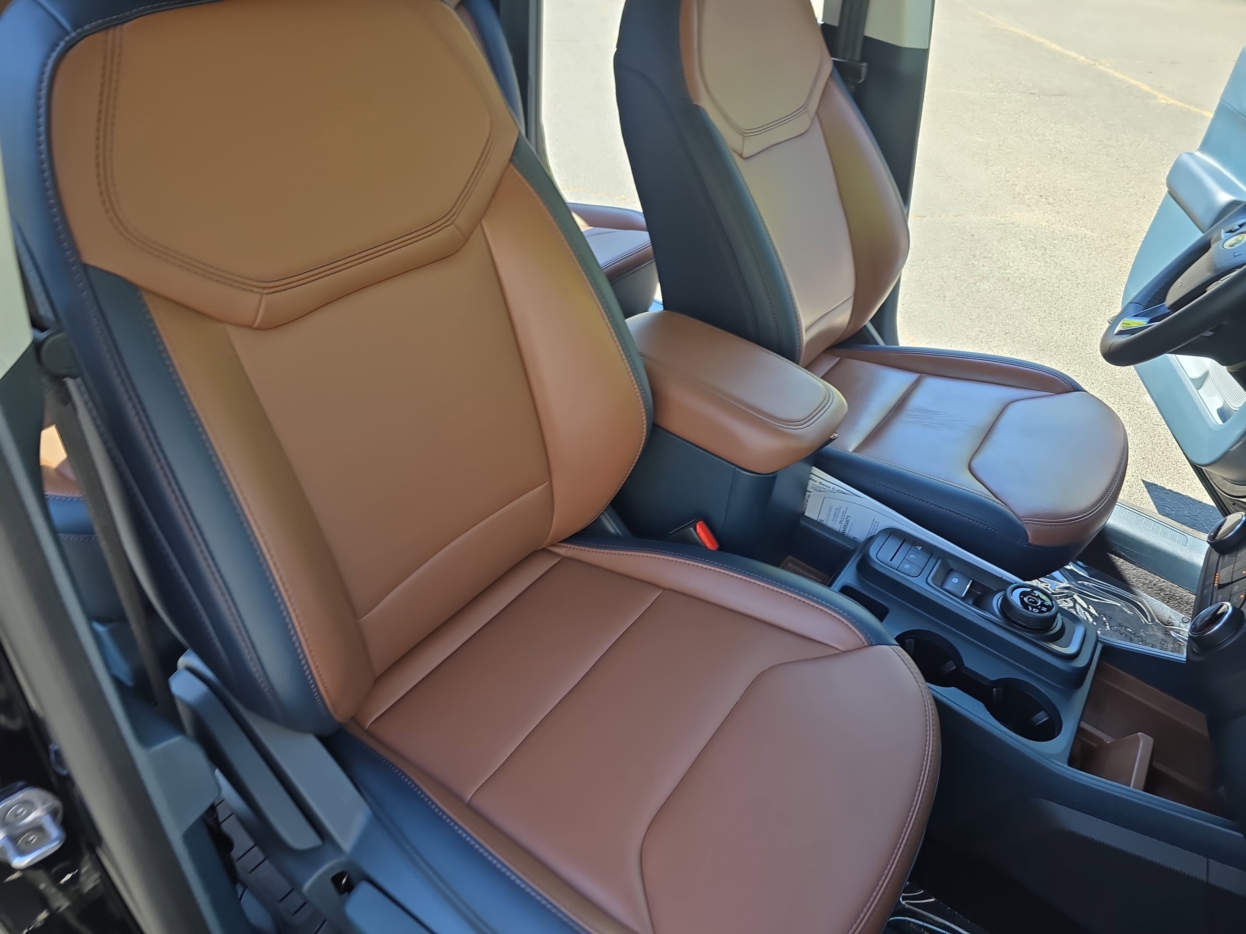Used 2023 Ford Maverick Lariat FWD image 10