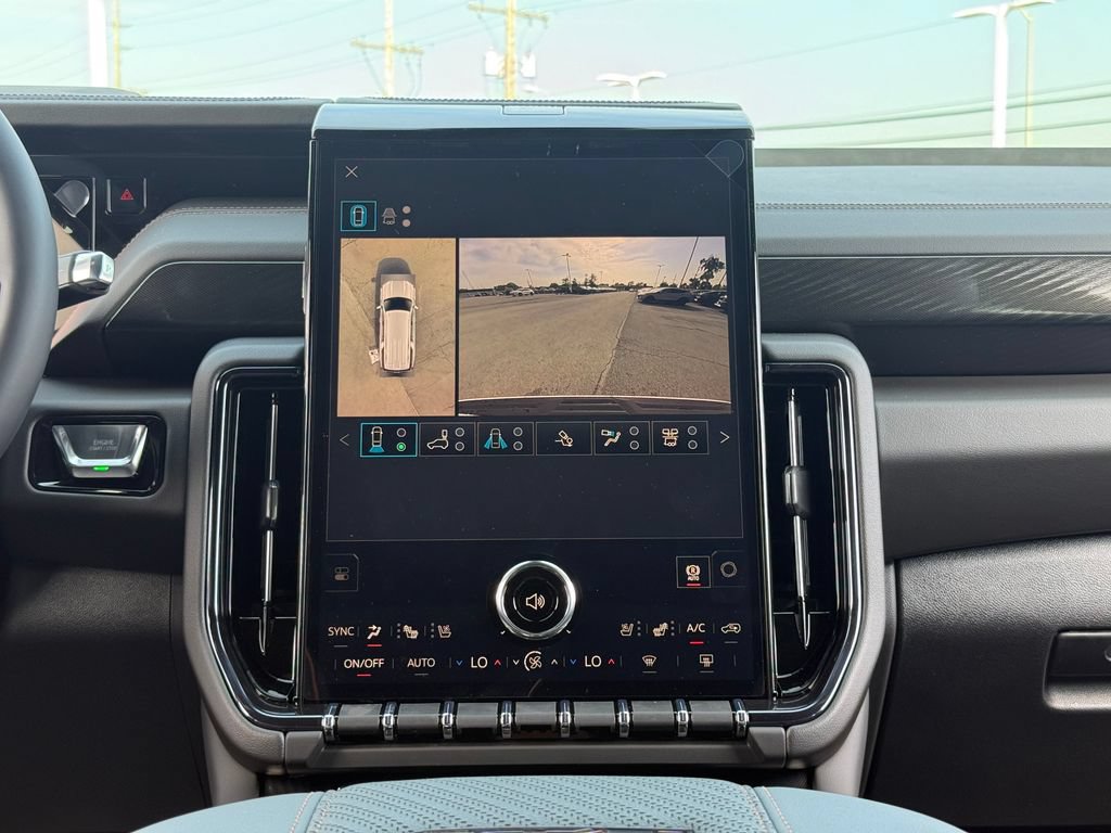 New 2026 GMC Yukon XL AT4 w/ AT4 Premium Plus Package AWD/4WD image 41