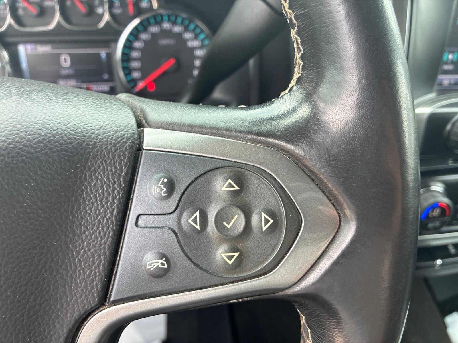 Used 2016 Chevrolet Silverado 1500 LT w/ All Star Edition AWD/4WD image 25