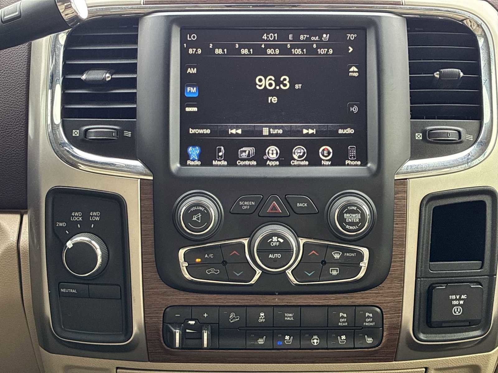 Used 2017 RAM 2500 Laramie w/ Off Road Package image 12