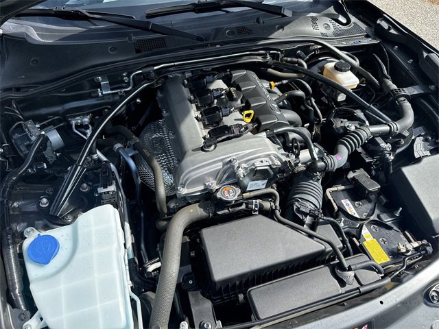 Used 2024 MAZDA MX-5 Miata RF Grand Touring w/ Weather Package image 28