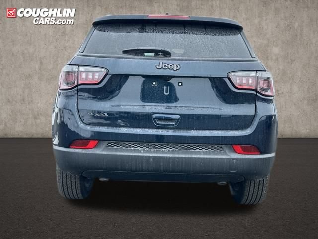 New 2026 Jeep Compass Latitude AWD/4WD image 10