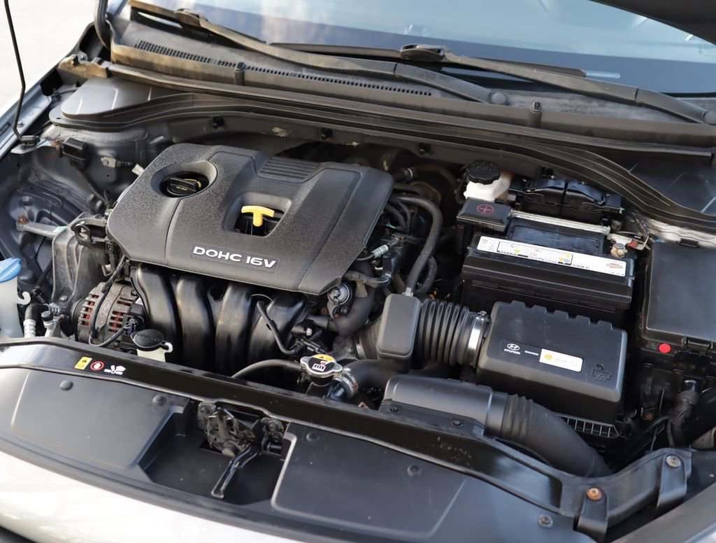 Used 2018 Hyundai Elantra SEL image 29