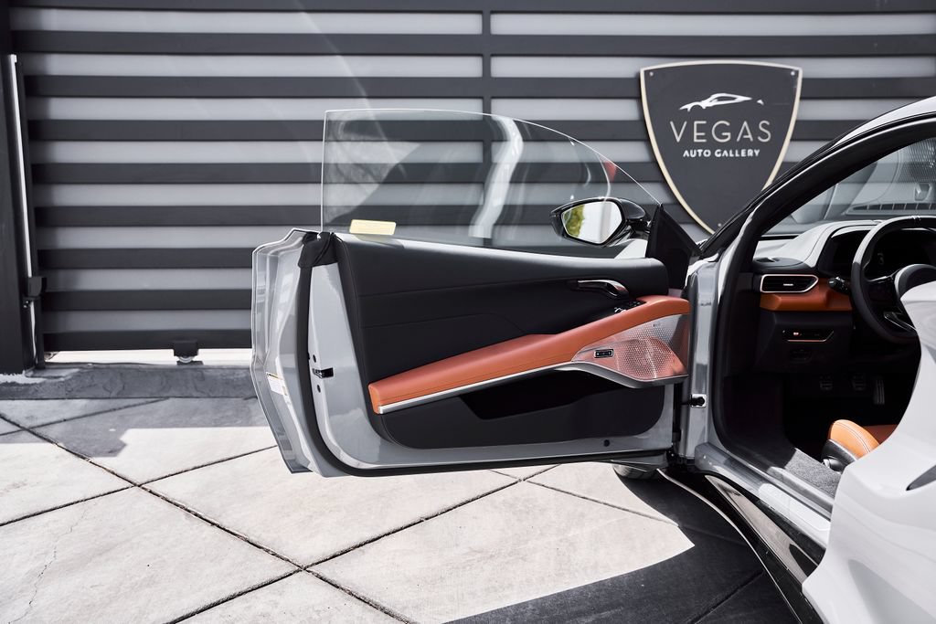 Used 2026 Lotus Emira RWD image 27