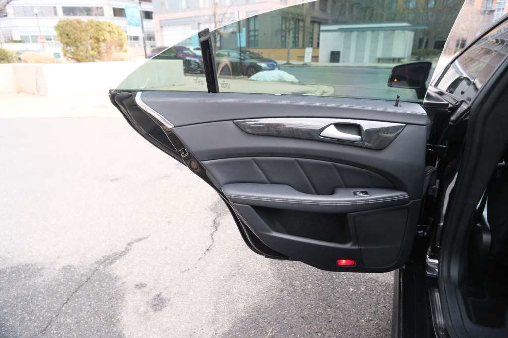 Used 2018 Mercedes-Benz CLS 550 4MATIC image 23