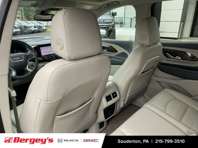 Used 2023 GMC Terrain Denali w/ Denali Premium Package AWD/4WD image 24