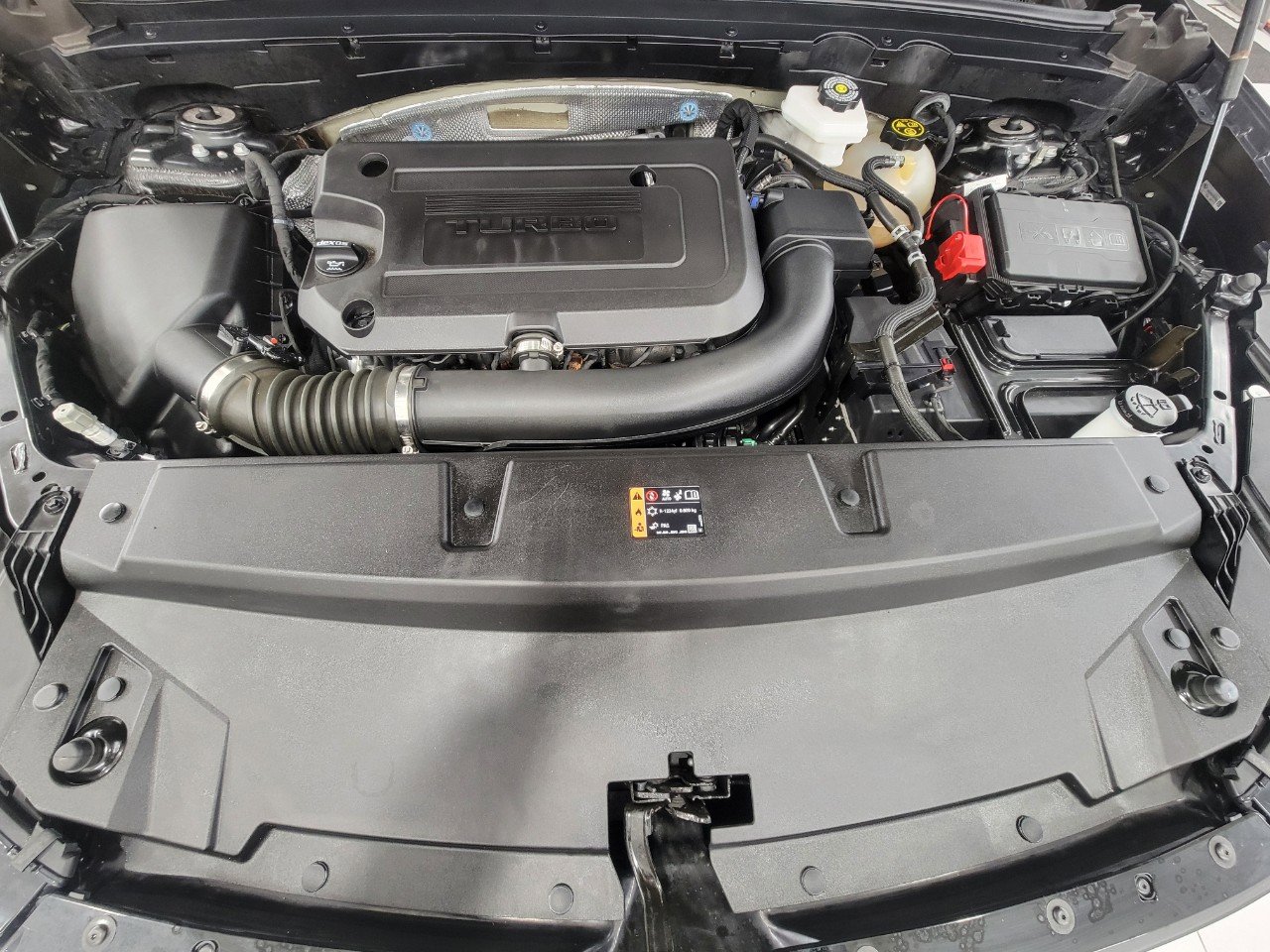 Used 2023 Buick Envision Essence image 7