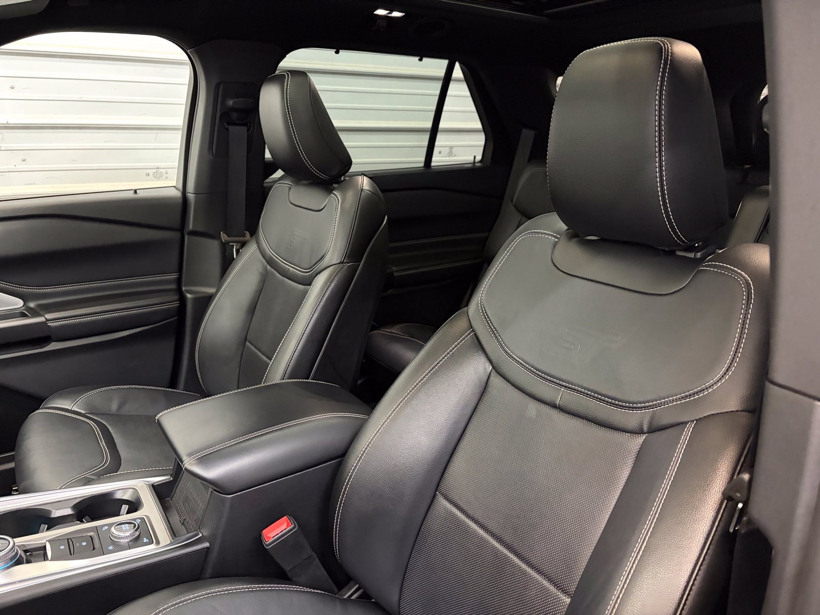Used 2020 Ford Explorer ST w/ Premium Technology Package AWD/4WD image 13