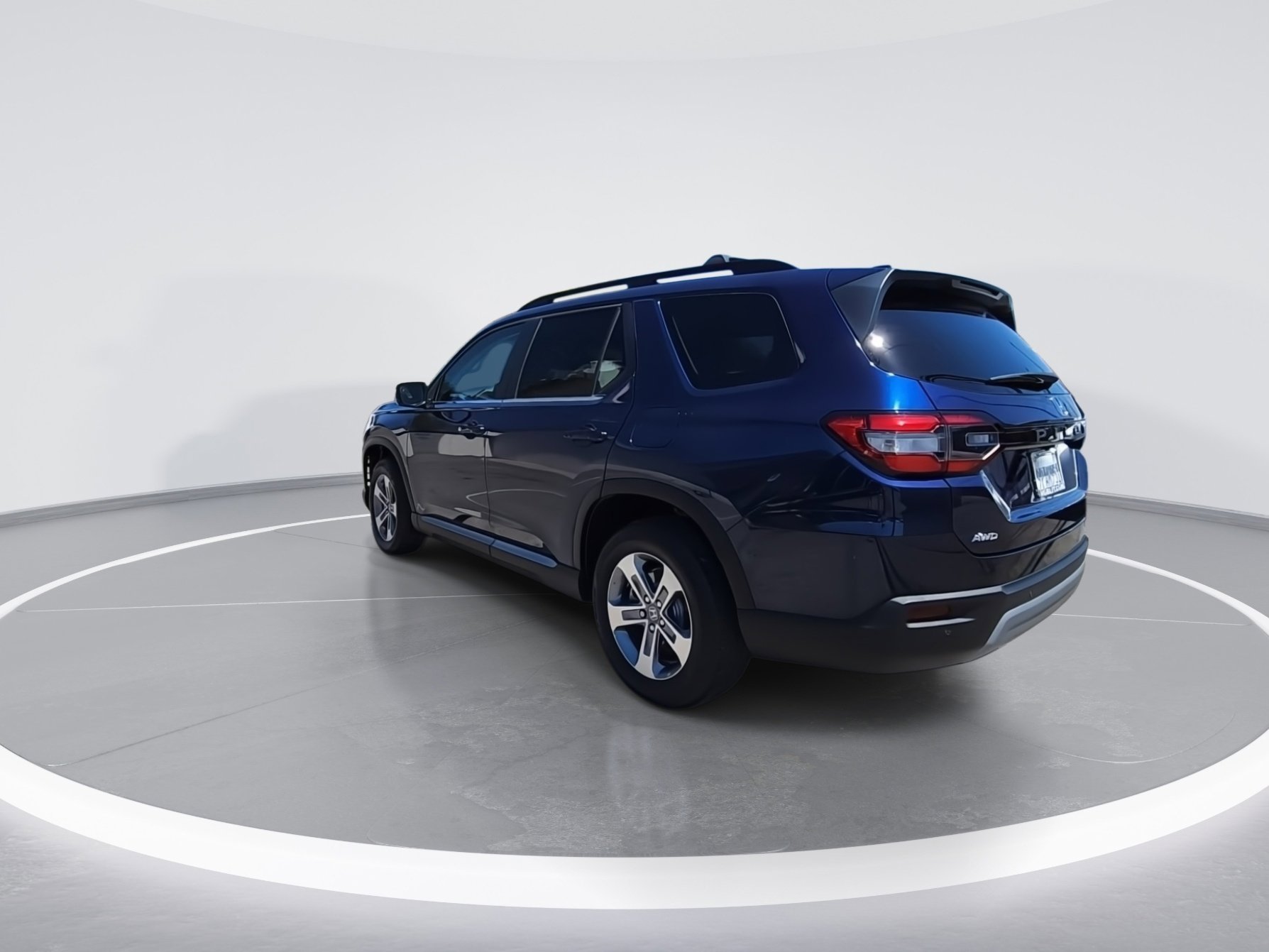 Used 2025 Honda Pilot EX-L image 6