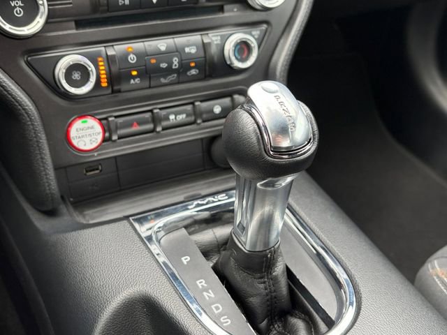 Used 2017 Ford Mustang Coupe image 12