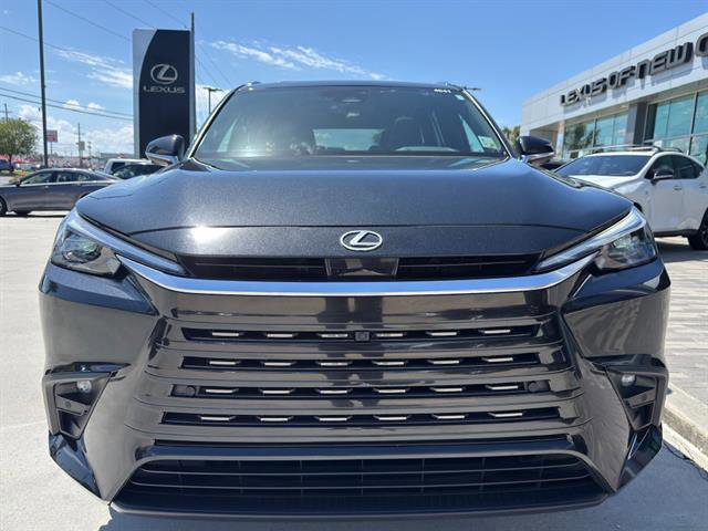 Used 2025 Lexus TX 350 AWD w/ Technology Package image 2