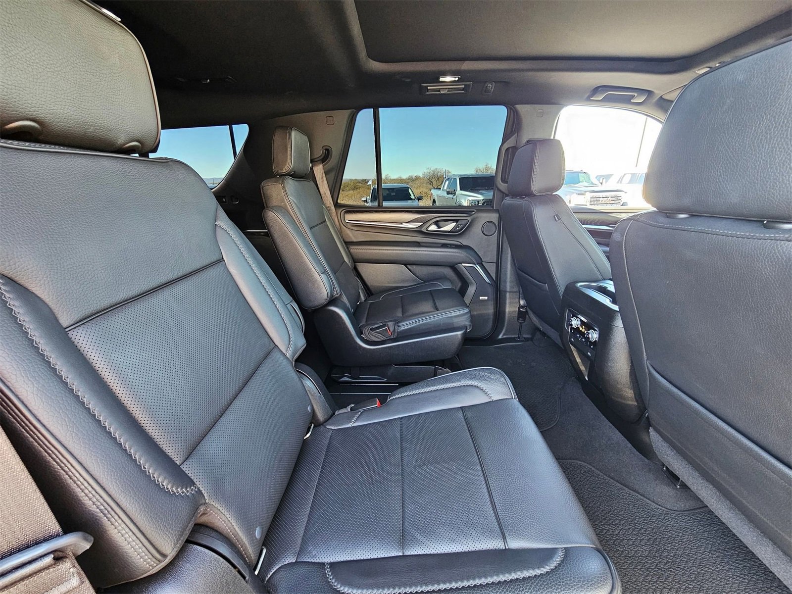 Used 2021 GMC Yukon Denali image 25