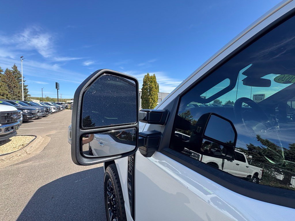 Used 2026 Ford F250 Platinum AWD/4WD image 19