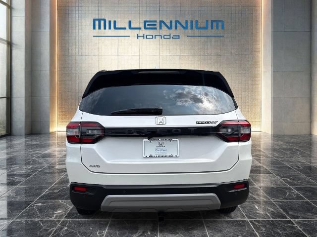 Certified 2023 Honda Pilot EX-L image 4