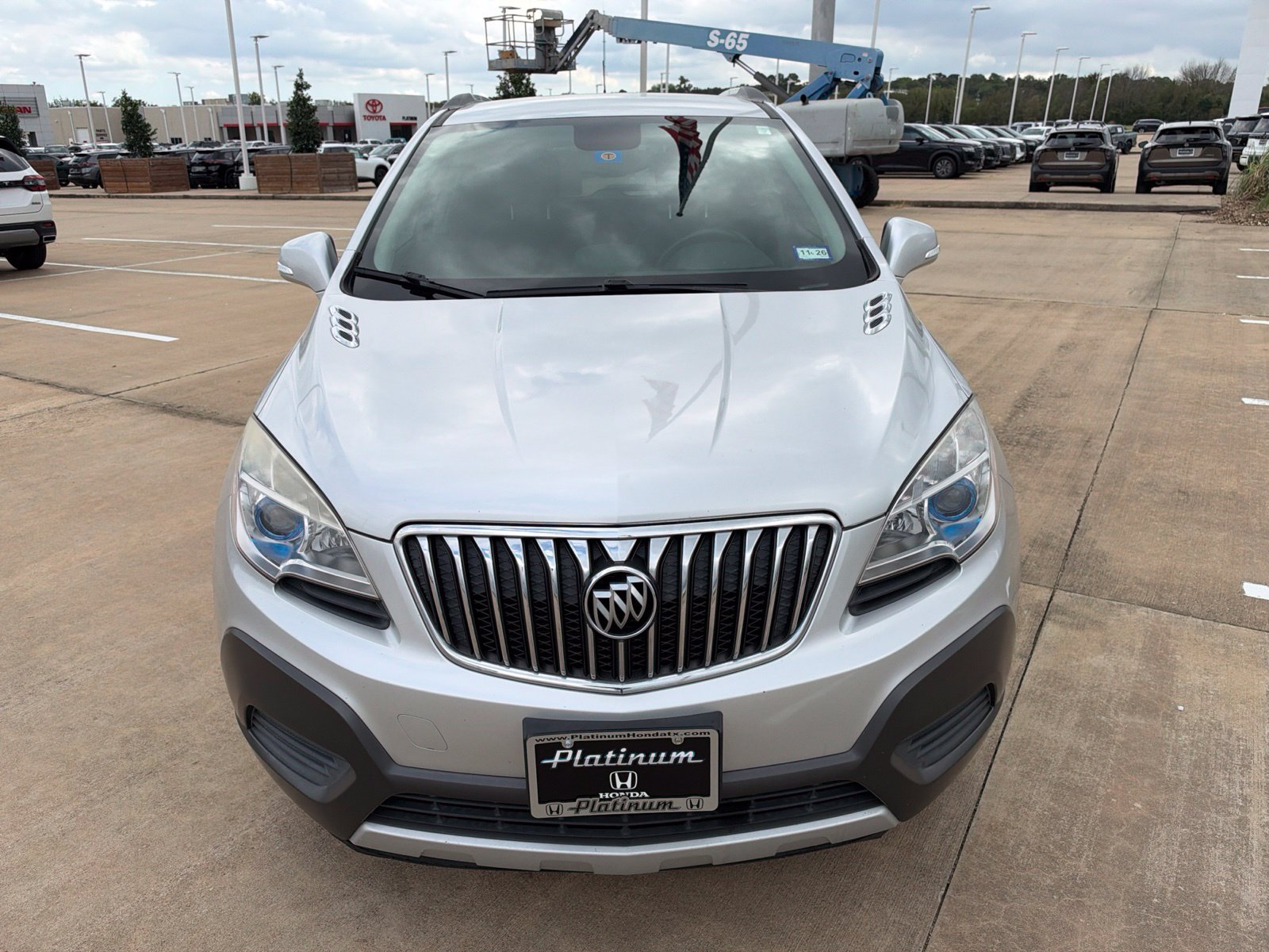 Used 2014 Buick Encore FWD image 8