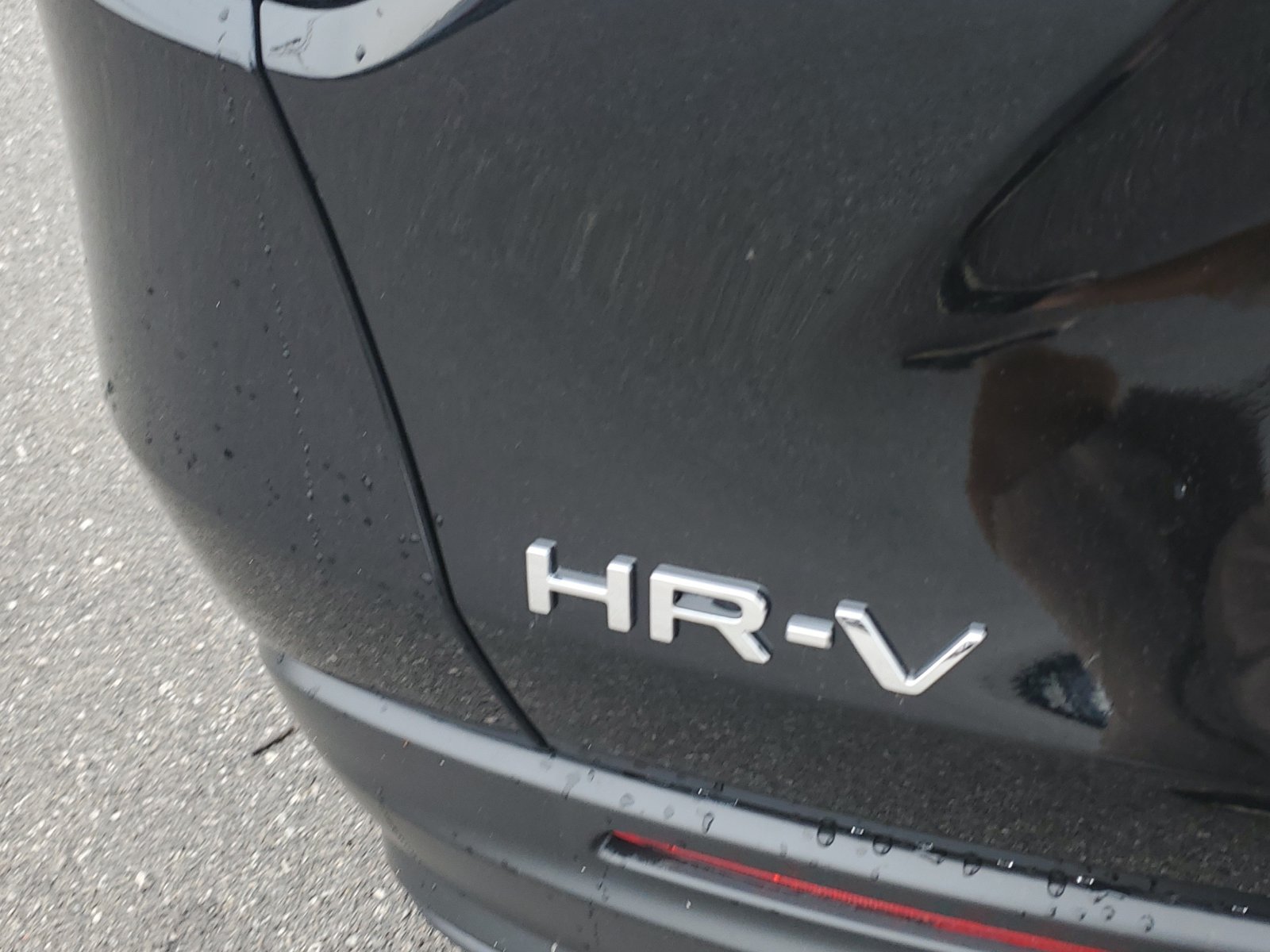 Used 2027 Honda HR-V LX image 7