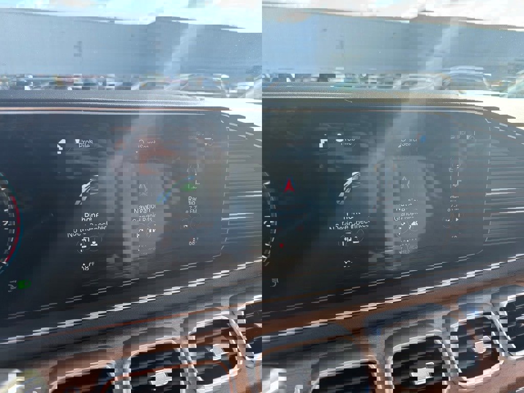 Certified 2022 Mercedes-Benz GLS 450 4MATIC image 20