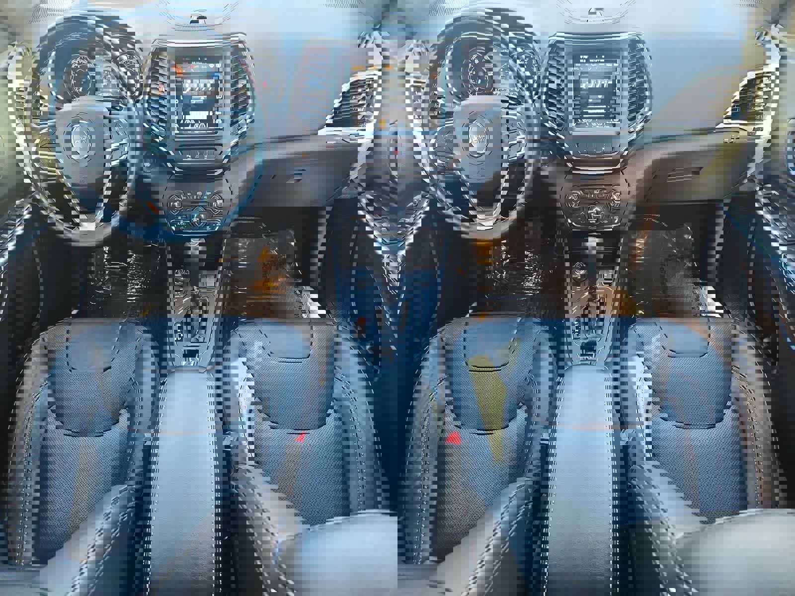 Certified 2021 Jeep Cherokee Latitude Lux 80th Anniv w/ Quick Order Package 26U 80TH image 16